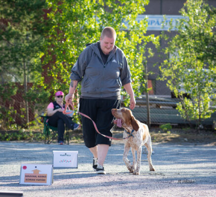 Kouluttaja Suta rally-tokokilpailuissa