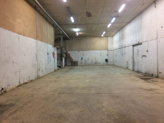 Kaarinan Jes-halli ennen Pawsiteamia